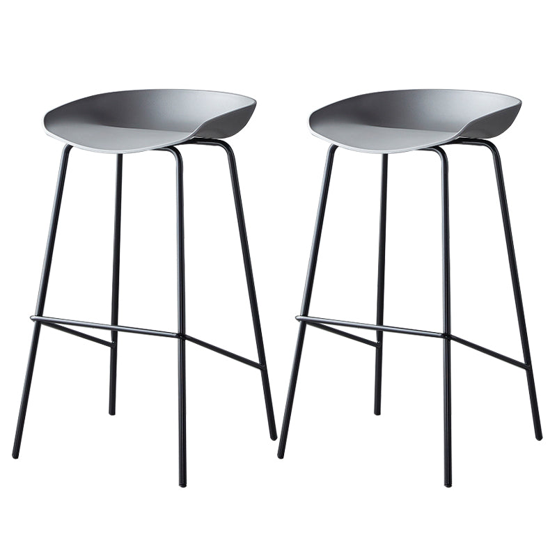 Contemporary Low Back Armless Bar Stool Plastic Bar Stool with Metal Legs