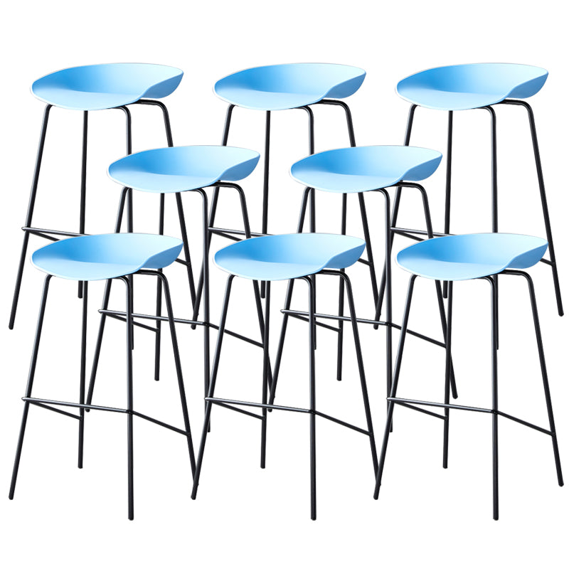 Contemporary Low Back Armless Bar Stool Plastic Bar Stool with Metal Legs