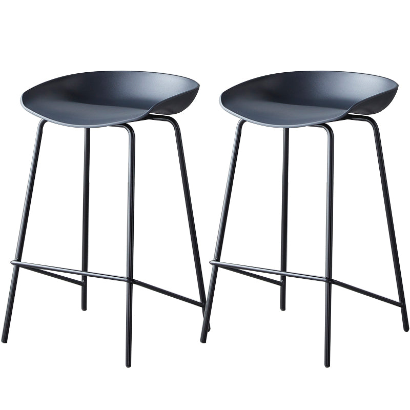 Contemporary Low Back Armless Bar Stool Plastic Bar Stool with Metal Legs