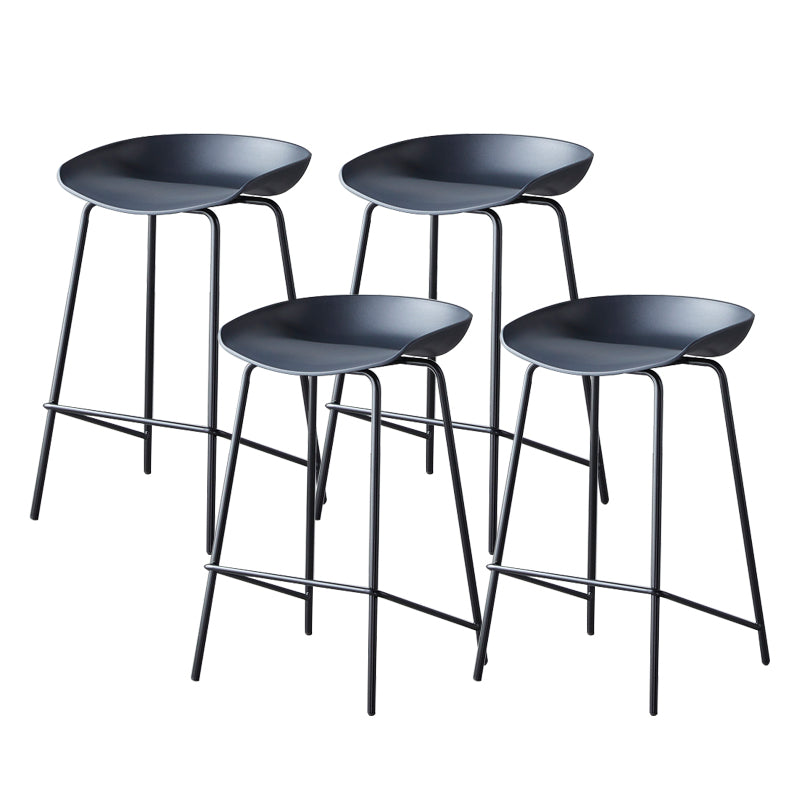 Contemporary Low Back Armless Bar Stool Plastic Bar Stool with Metal Legs
