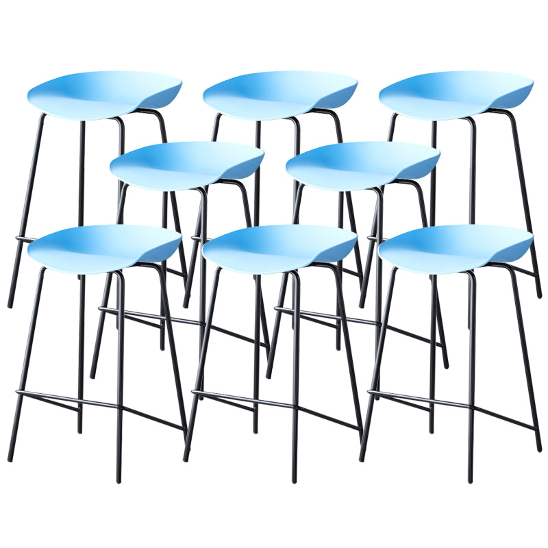 Contemporary Low Back Armless Bar Stool Plastic Bar Stool with Metal Legs