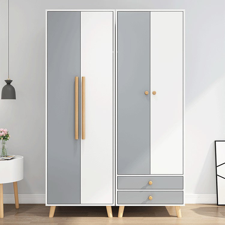 Contemporary Indoor Storage Cabinet Matte Finish Cabinet with Wooden Legs