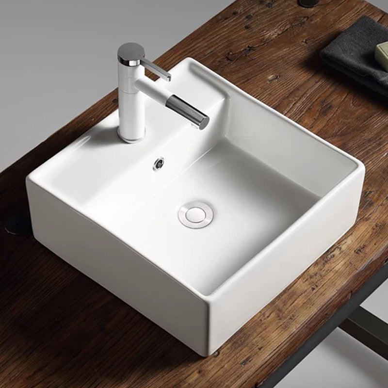 Modern Vessel Bathroom Sink Porcelain Oval with Pop-Up Drain Bathroom Sink