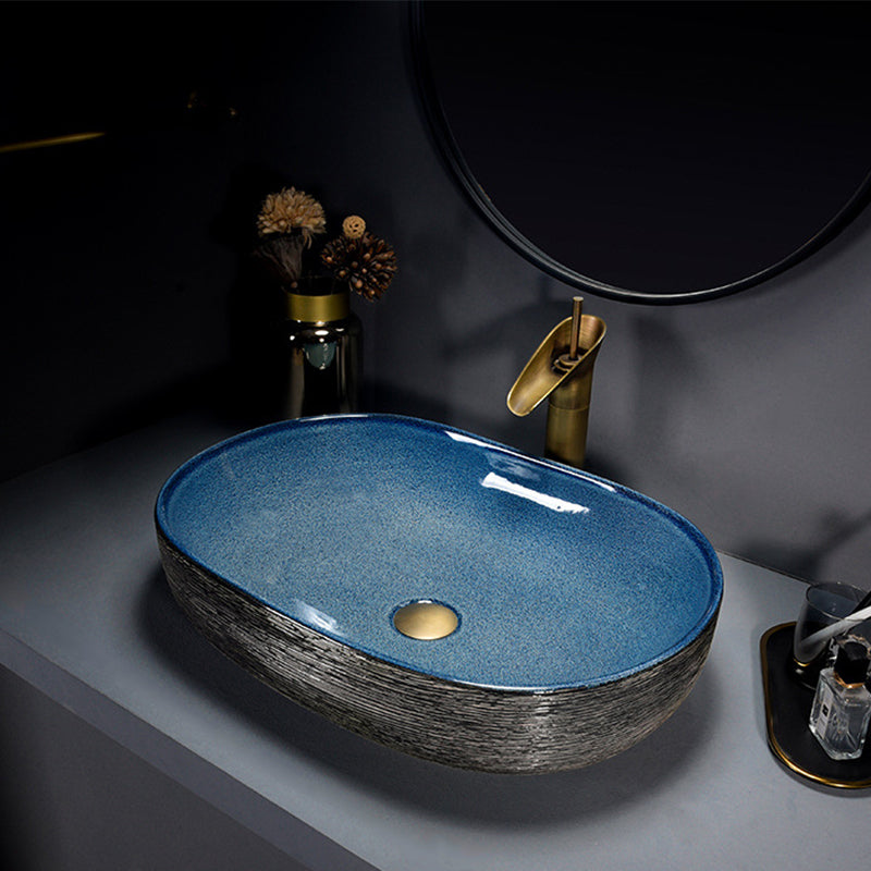Modern Bathroom Sink Vitreous China Hand Painted Oval Vessel Lavatory Sink
