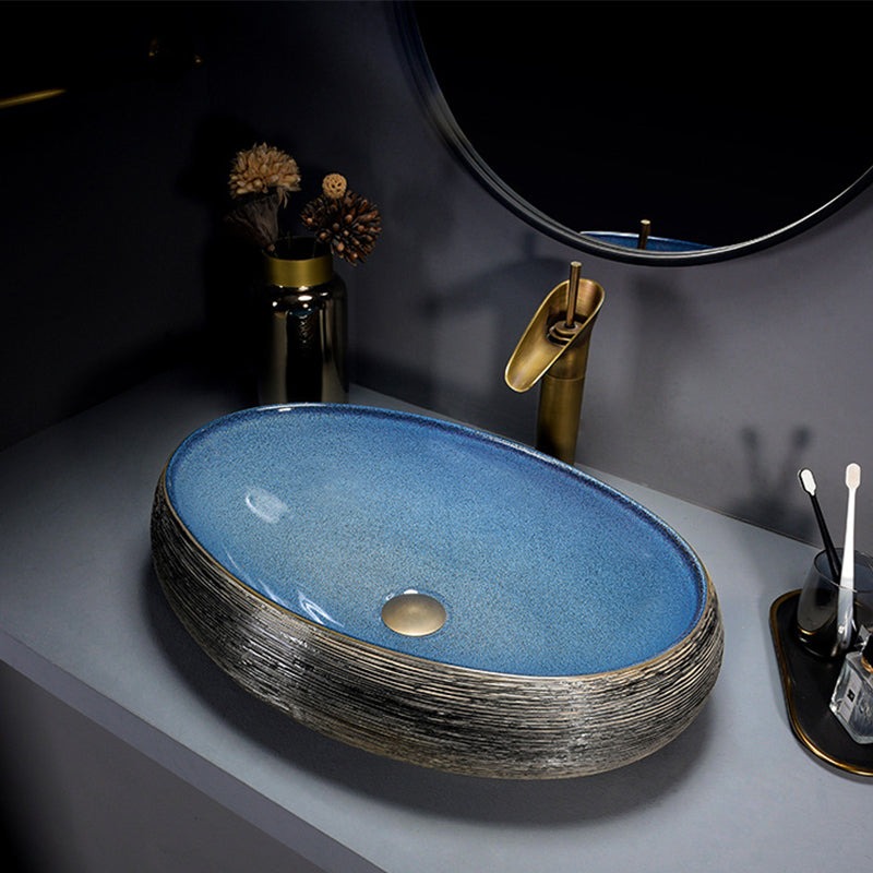 Modern Bathroom Sink Vitreous China Hand Painted Oval Vessel Lavatory Sink