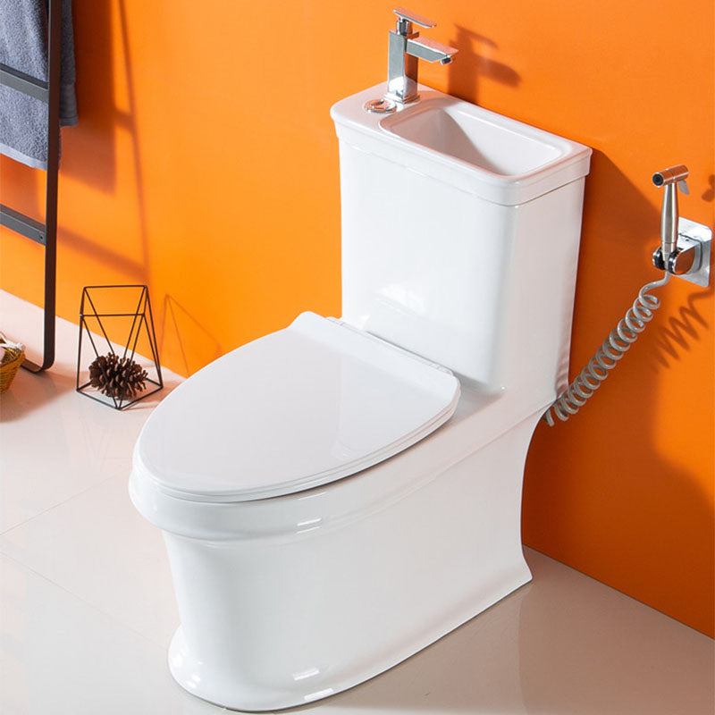 Siphon Jet Flush Toilet Modern One-Piece Toilet with Slow Close Seat