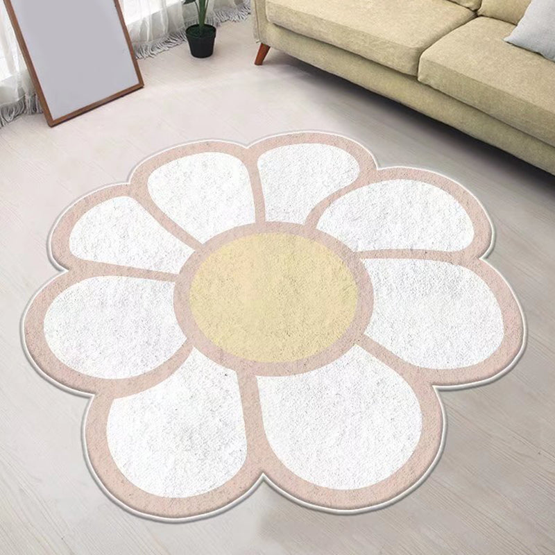 Yellow Modern Carpet Polyester Flower Carpet Stain Resistant Carpet for Home Decor