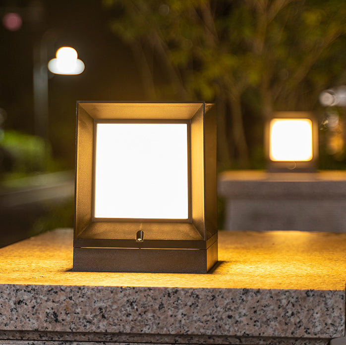 Waterproof Black Pillar Lamp Square Solar Outdoor Lights for Garden