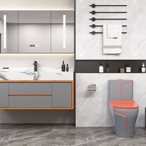 Traditional Flush Toilet Floor Mount One-Piece Toilet with Slow Close Seat