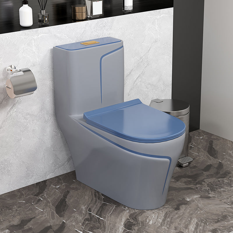 Traditional Flush Toilet Floor Mount One-Piece Toilet with Slow Close Seat