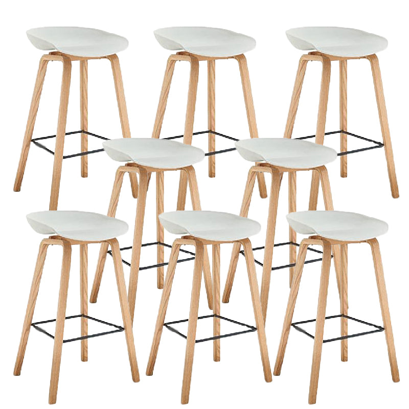 Scandinavian Plastic Counter Stool Low Back Armless Bar Stool with Footrest