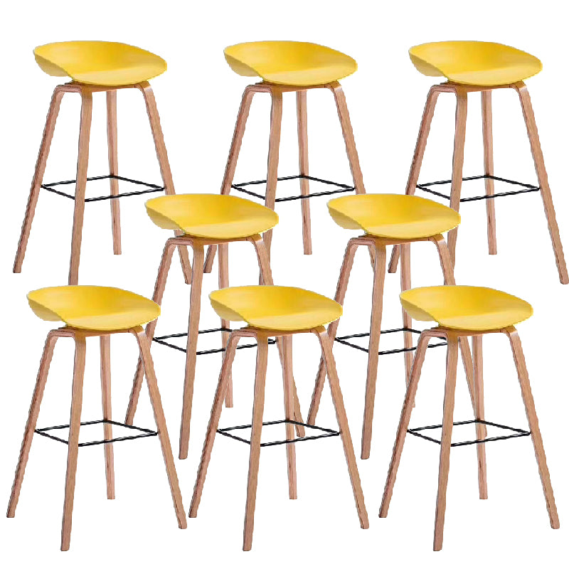 Scandinavian Plastic Counter Stool Low Back Armless Bar Stool with Footrest