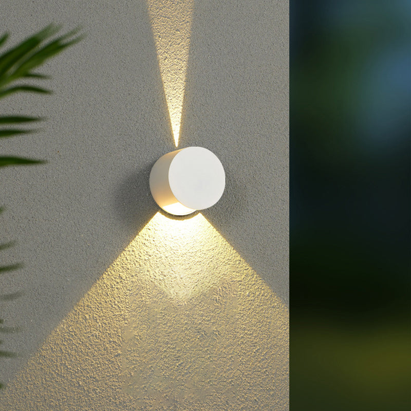 Hoop Shape Wall Light Modern Style Metal 2 Lights Sconce in Black/White