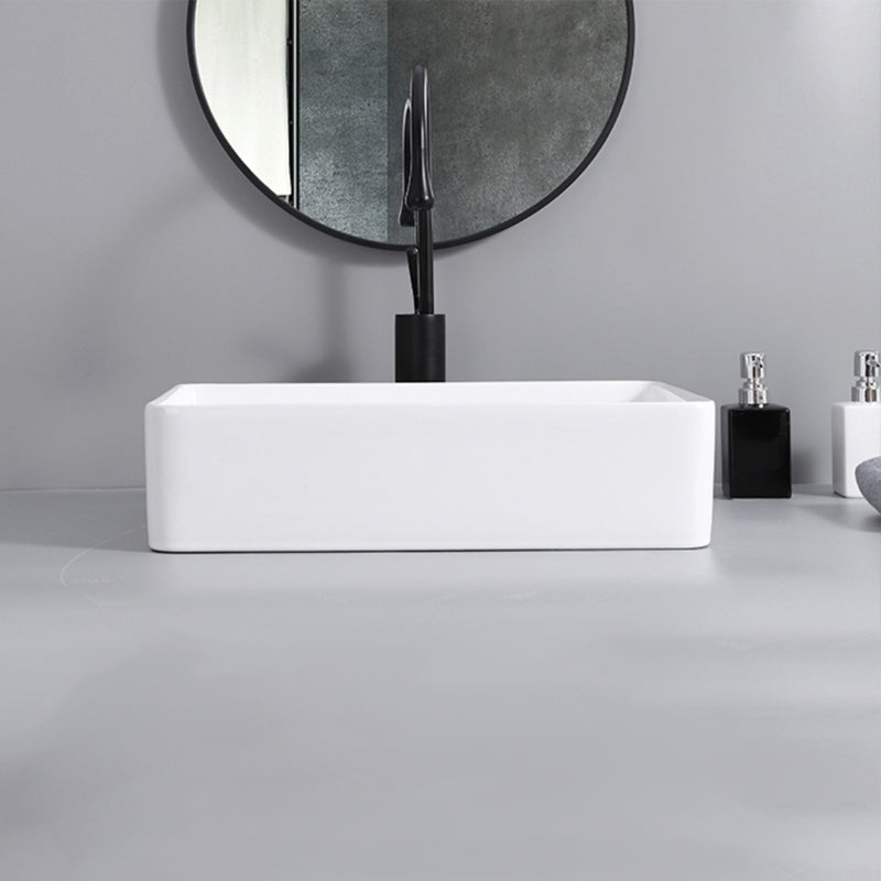 Contemporary Bathroom Sink with Single Faucet Hole Solid Color Oval-Shape Vessel Sink