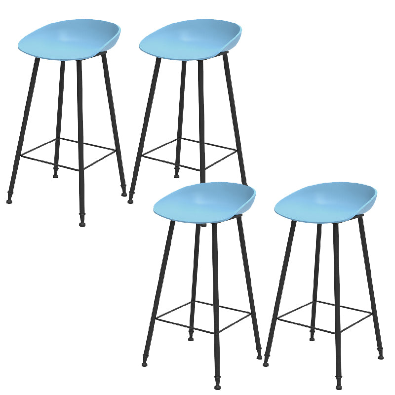 Luxurious Armless Counter High Stool Backrest Metal Bar Stool with Plastic Seat
