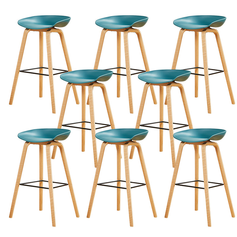 Nordic Backrest Armless Counter High Stool Plastic Cafe Bar Chair with Wooden Base
