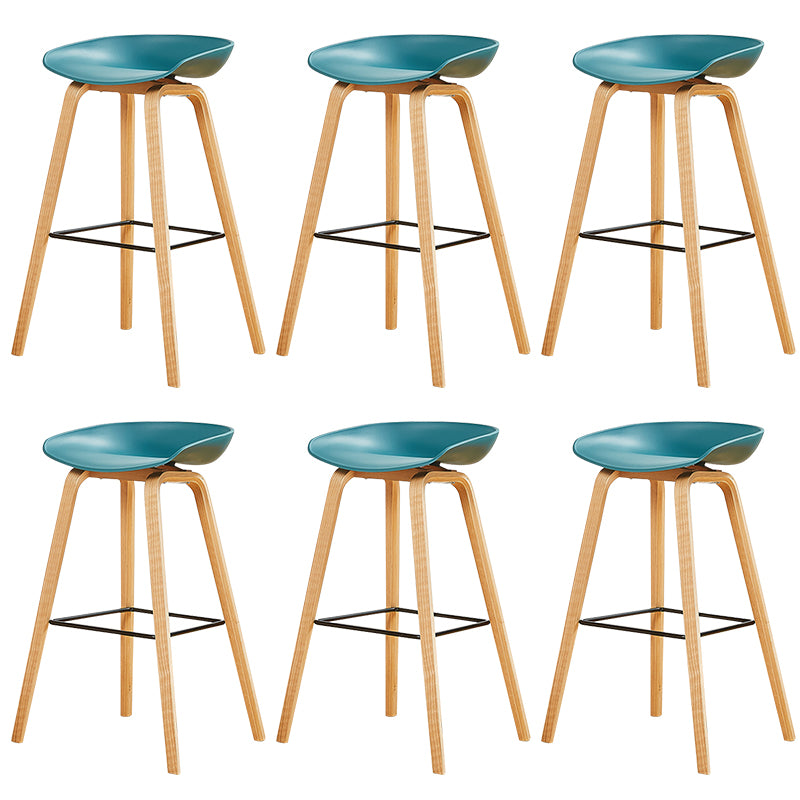 Nordic Backrest Armless Counter High Stool Plastic Cafe Bar Chair with Wooden Base