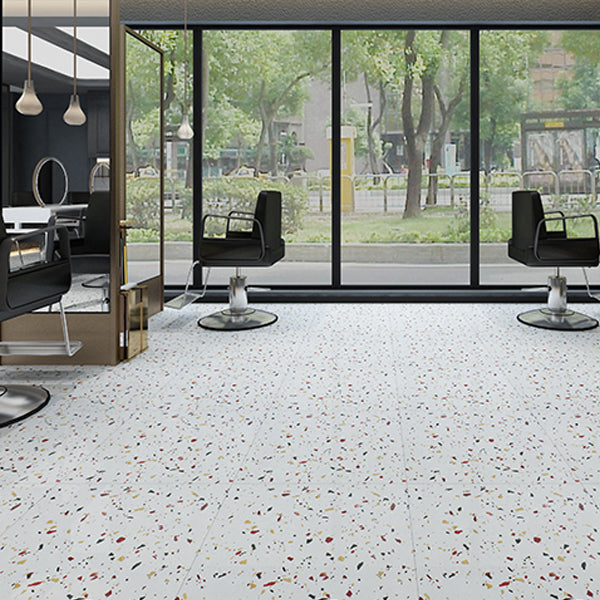 Slip Resistant Laminate Plank Flooring Stain Resistant Laminate for Clothing Store