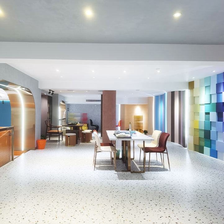 Slip Resistant Laminate Plank Flooring Stain Resistant Laminate for Clothing Store