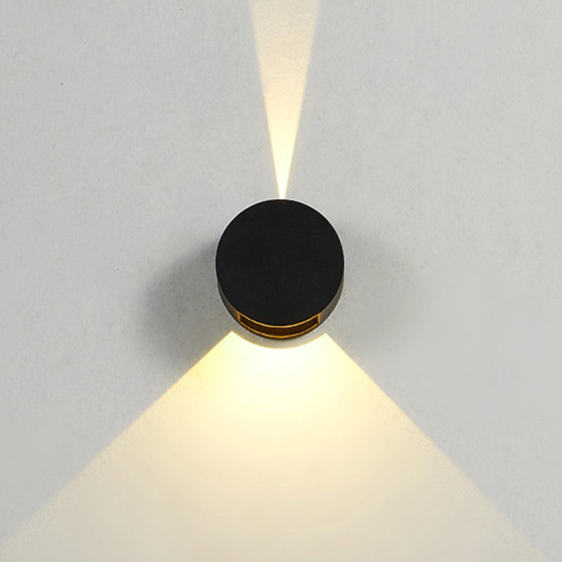 Circular Shape Wall Light Modern Style Metal 2 Lights Sconce in Black/White