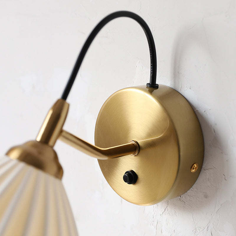 Industrial Wall Sconce Flower Shape Wall Light with Glass Shade for Living Room