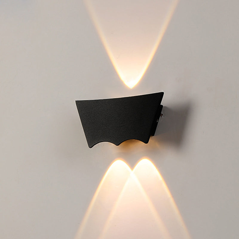 Modern Style Geometry Shade Wall Sconce Metal 3 Light Sconces for Outdoor