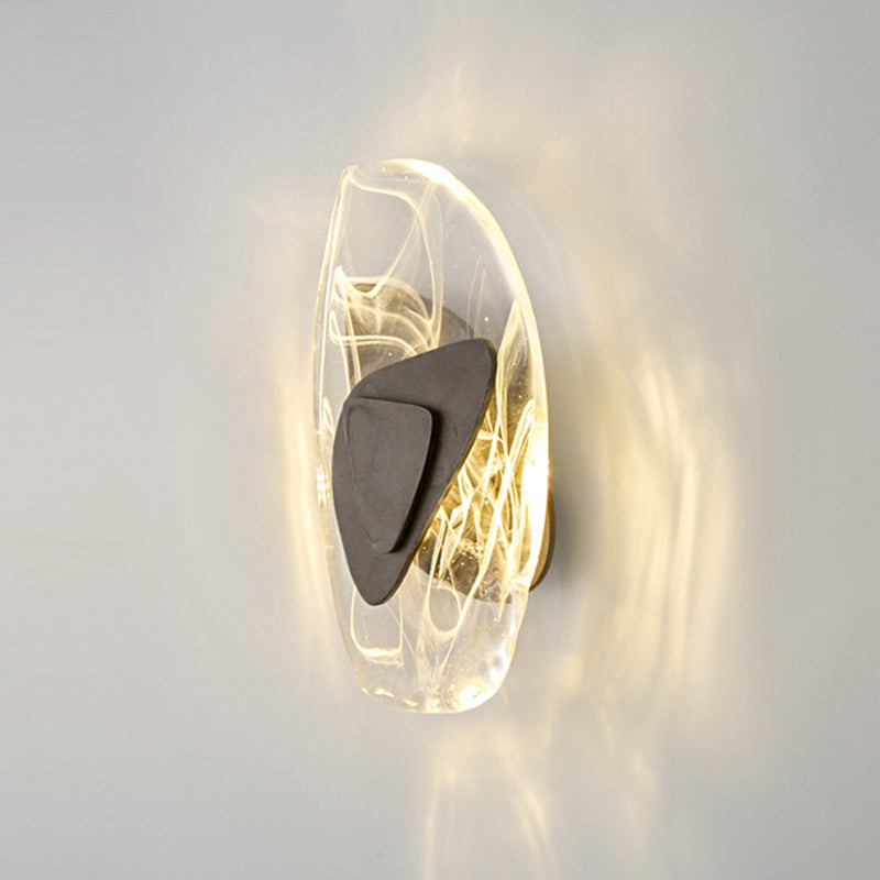 Metal Modern Wall Sconce Geometric Shape Wall Light with Glass Shade for Living Room