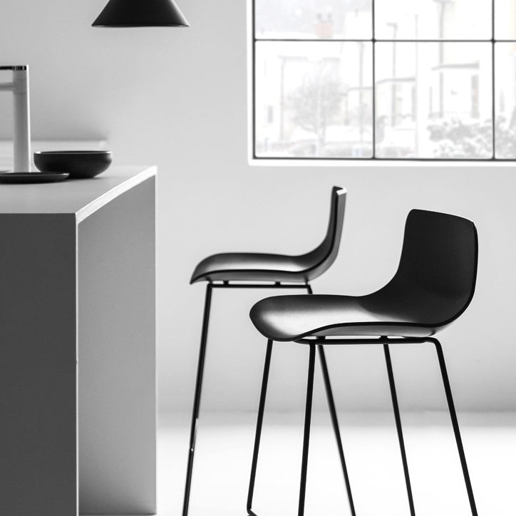 Nordic Backrest Counter Stool with Metal Base Plastic Armless Cafe Bar Stool