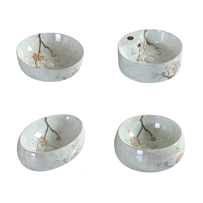 Traditional Bathroom Sink with Single Faucet Hole Porcelain Round Vessel