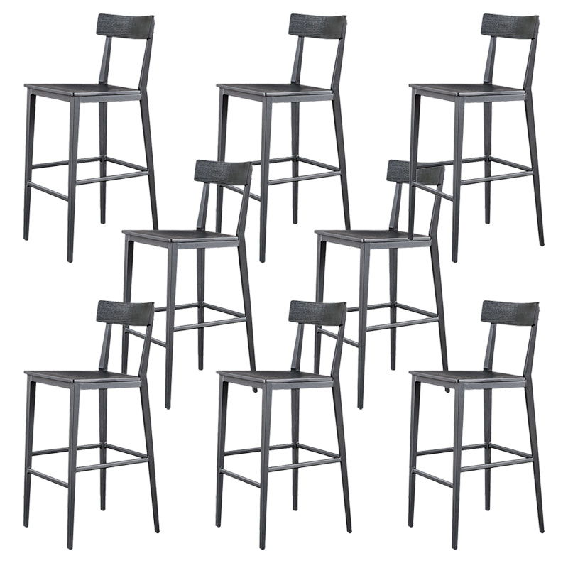 Contemporary Metal Counter Height Stools with Footrest Bar Stool in Silver