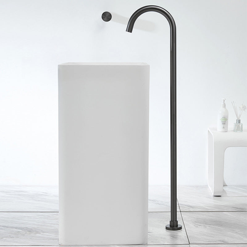 Modern Freestanding Tub Filler Brass 1-Handle Floor Mounted Freestanding Bathtub Faucet