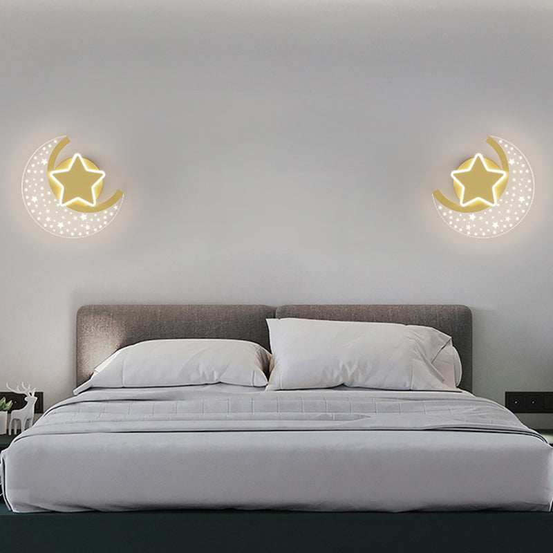 Iron and Acrylic LED Wall Light in Gold and Clear Minimalist Wall Sconce