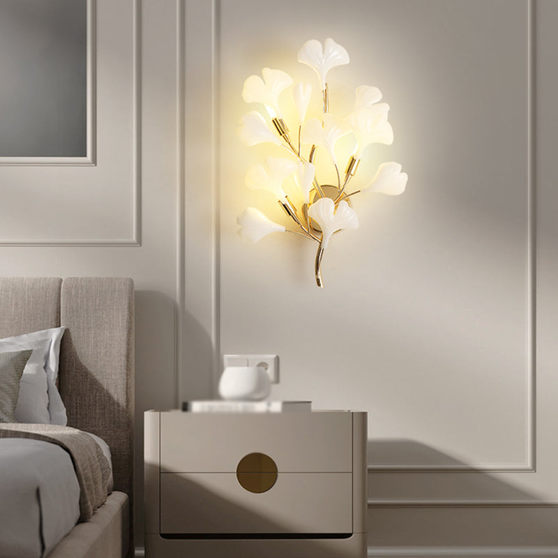2 / 3 - Light Ginkgo Leaf Shape Wall Light Iron and Plastic Wall Sconce in Gold and White