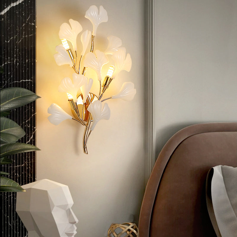 2 / 3 - Light Ginkgo Leaf Shape Wall Light Iron and Plastic Wall Sconce in Gold and White