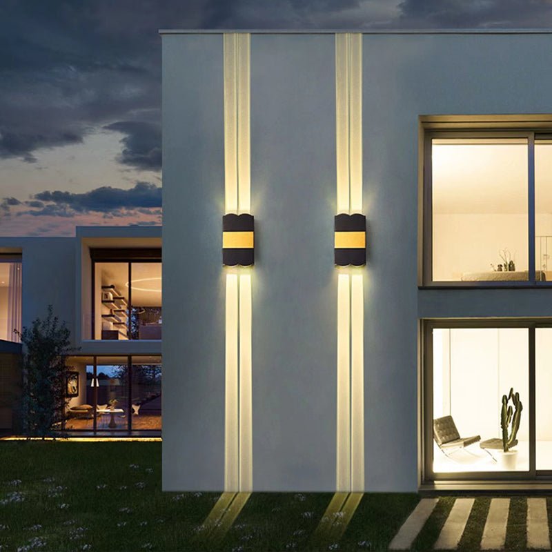 Modern Style Wall Lamp Metal 4 Lights Sconces in Black for Outdoor