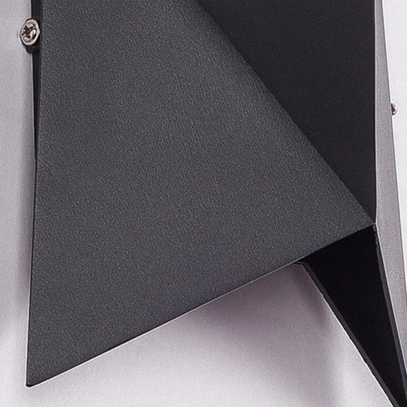 Modern Style Geometry Shade Wall Lamp Metal 1 Light Sconces for Outdoor
