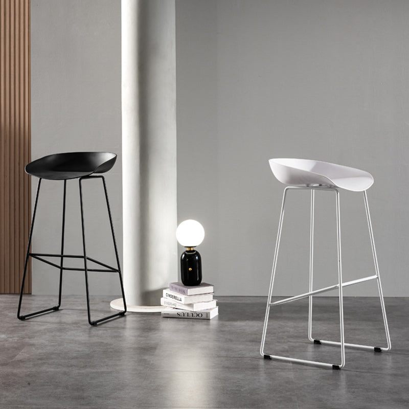 Glam Metal Counter Height Stools with Footrest Bar Stool for Indoor