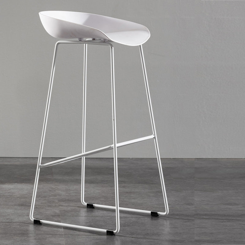 Glam Metal Counter Height Stools with Footrest Bar Stool for Indoor