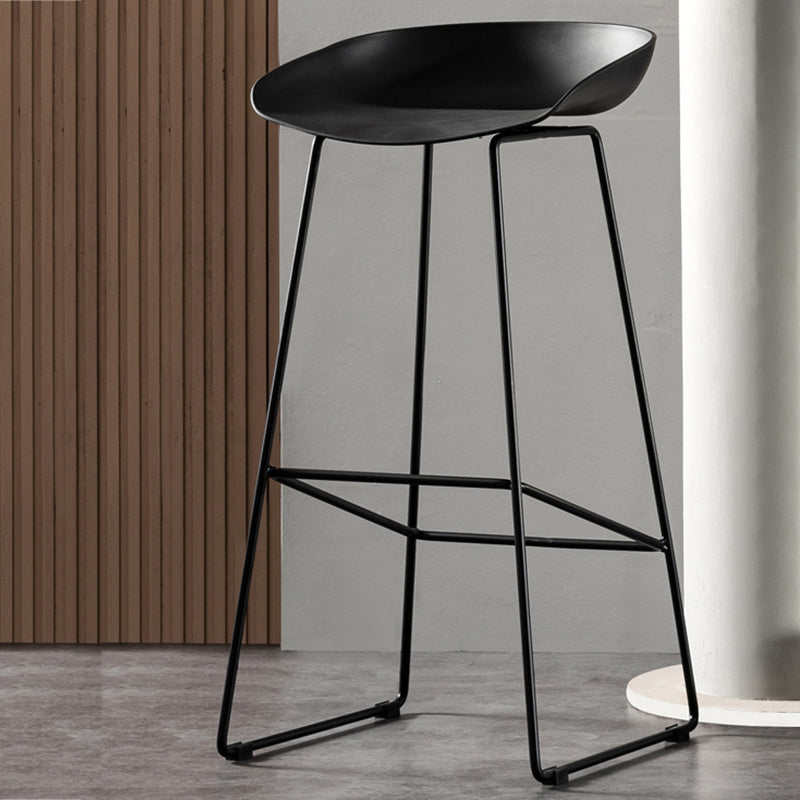 Glam Metal Counter Height Stools with Footrest Bar Stool for Indoor