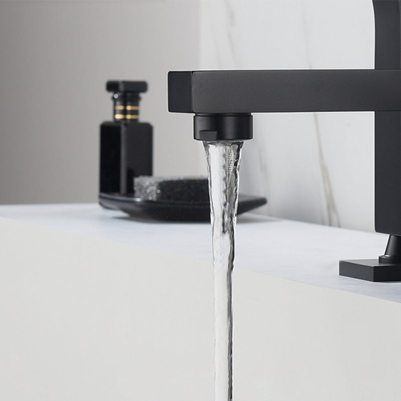 Deck Mounted Metal Freestanding Tub Filler Single Handle Freestanding Faucet