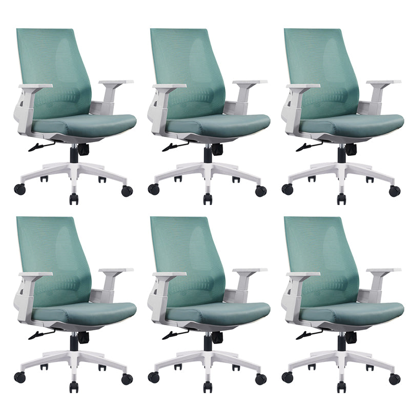 Modern Desk Chair Mesh Conference Chair in Black/Blue High-Back Chair with Wheels