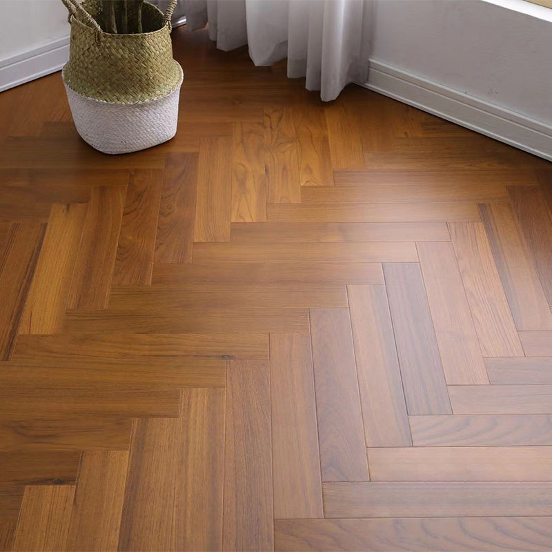 Contemporary Laminate Flooring Solid Wood Laminate Flooring with Light and Dark Color