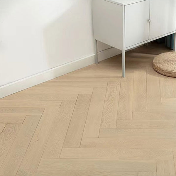 Contemporary Laminate Flooring Solid Wood Laminate Flooring with Light and Dark Color