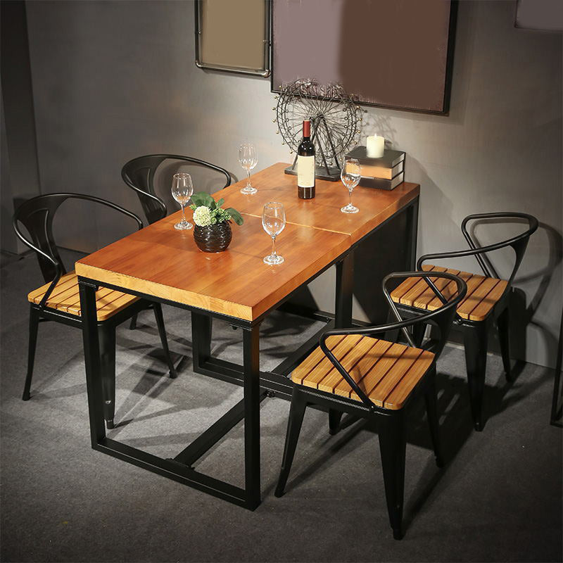 Industrial Indoor Dining Table Brown Wood Top Table with Metal Frame