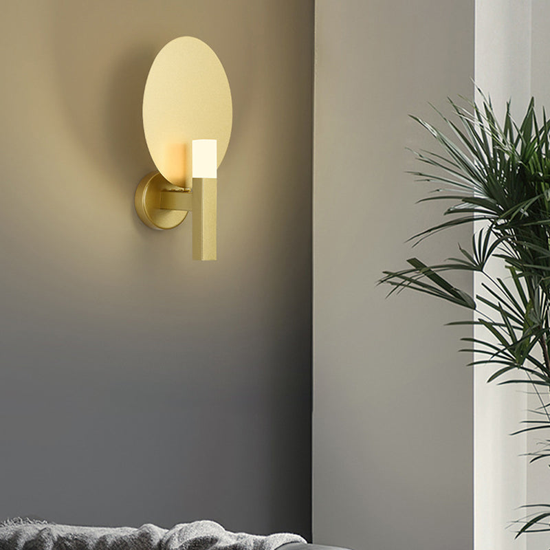 Modernism Single Wall Mounted Sconce Metallic Wall Light in Golden/Black Finish