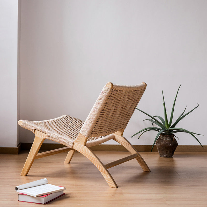 Woven Back Lounge Chair Basic Four Leg Solid Wood Chair for Living Room