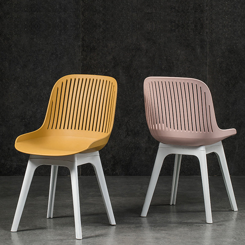 Nordic Style Armless Side Chairs Plastic Chairs with Plastic Legs for Home Use