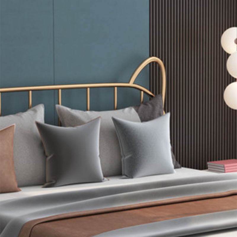 Glam Iron Open-Frame Bed with Spindle Headboard Solid Color in Gold