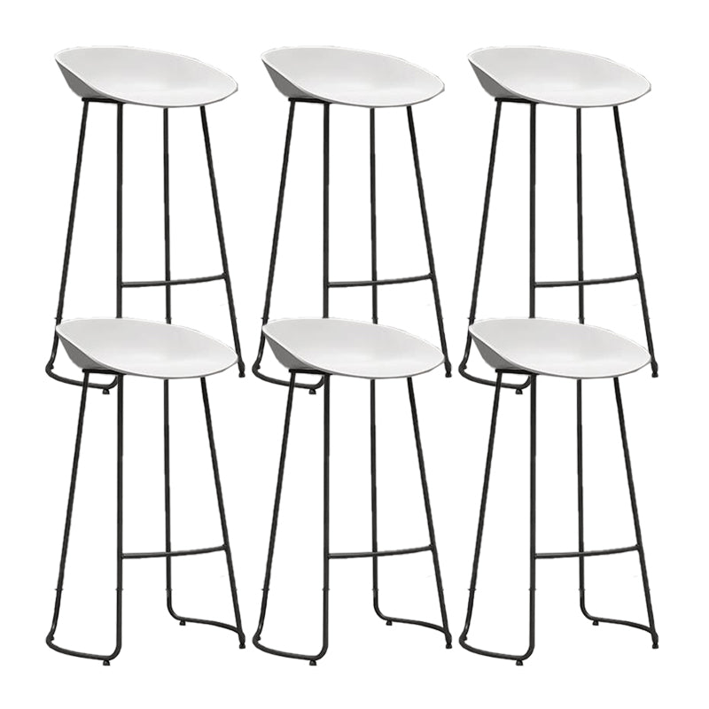 Modern Style Metal Bar Stool Plastic Low Back Counter Stool for Restaurant