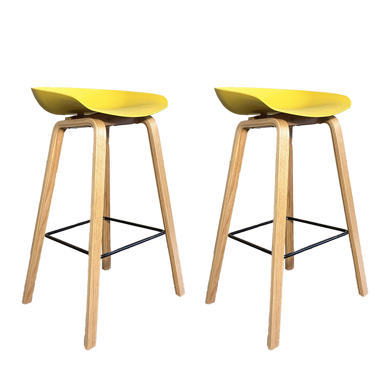 Scandinavian Bucket Armless Stool Plastic Bar Stool with Wood Legs